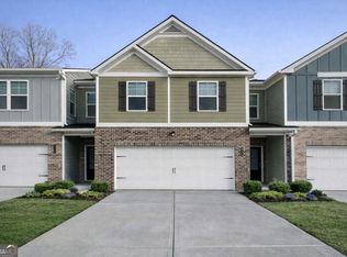 284 Switcher Ct, Union City, GA 30291