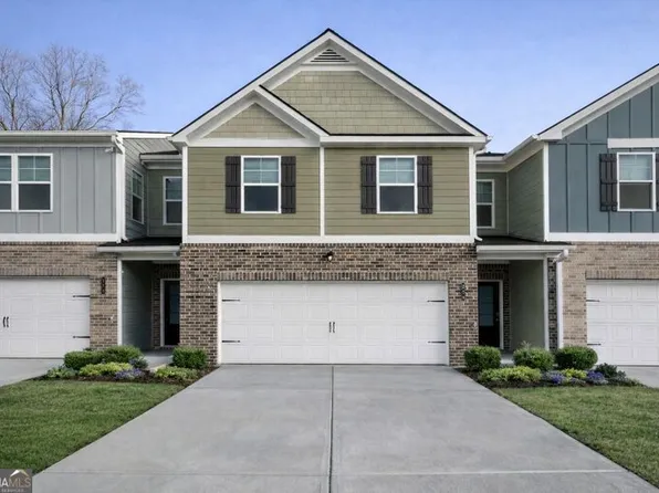 284 Switcher Ct, Union City, GA 30291