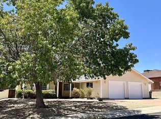 676 Woodcrest Dr, Kingman, AZ 86409