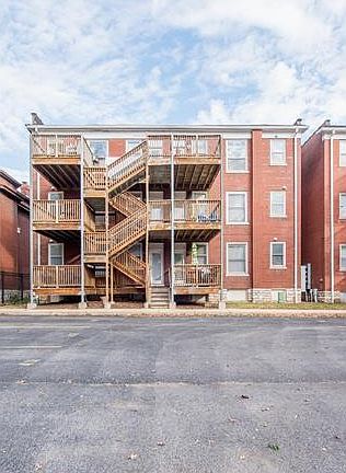 2nd image of 6126-6128 Washington Blvd #301