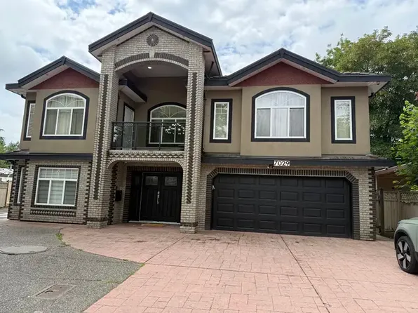 7029 Malvern Pl #1A, Surrey, BC V3W 6N2