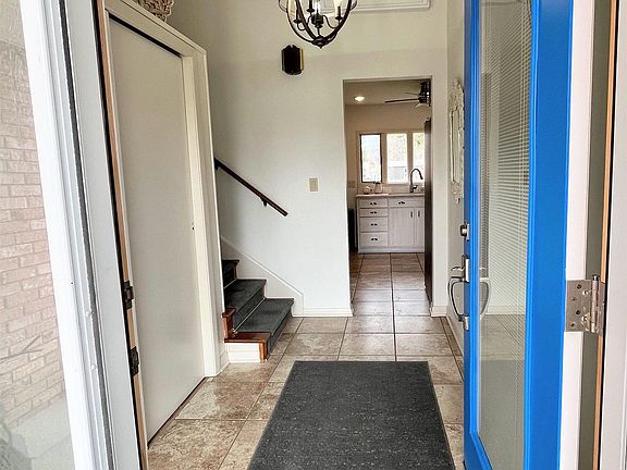 5th image of 7710 Sandalwood Dr