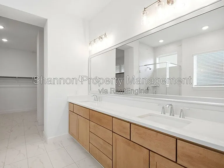 14314 Olive Harbor Trl — Photo 12