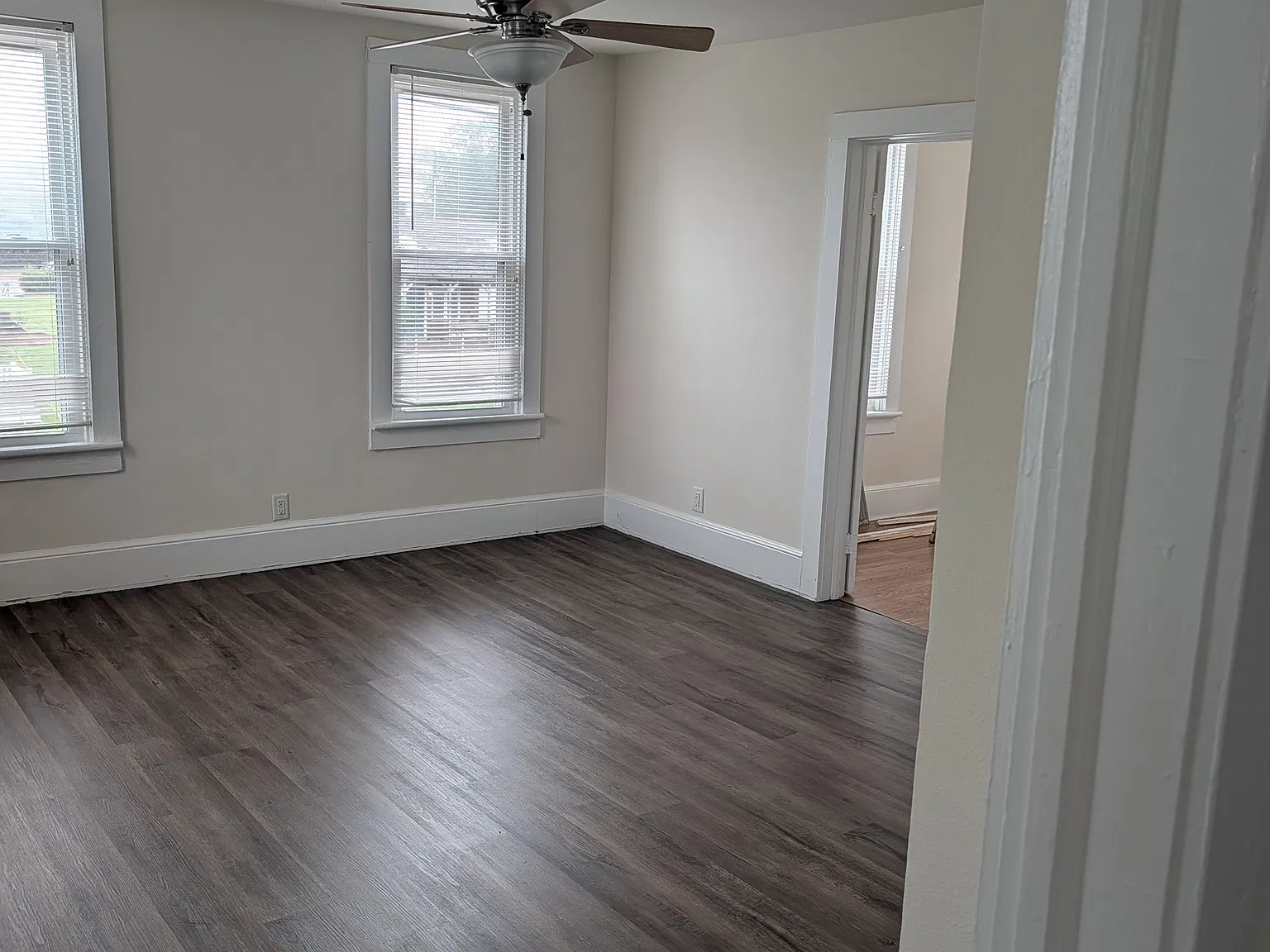 213 North Road Street - 2 — Photo 4