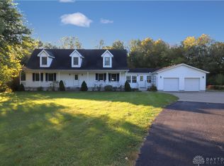 957 E Hatt Swank Rd, Loveland, OH 45140