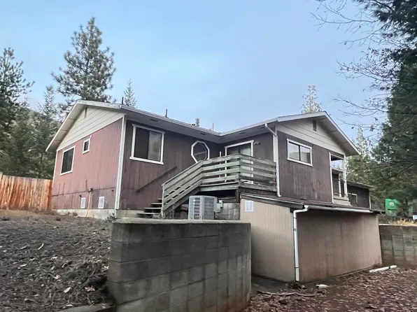 23109 Mc Adams Creek Rd, Fort Jones, CA 96032