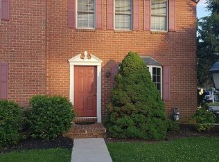 9 Ridge Ave, Hanover, PA 17331