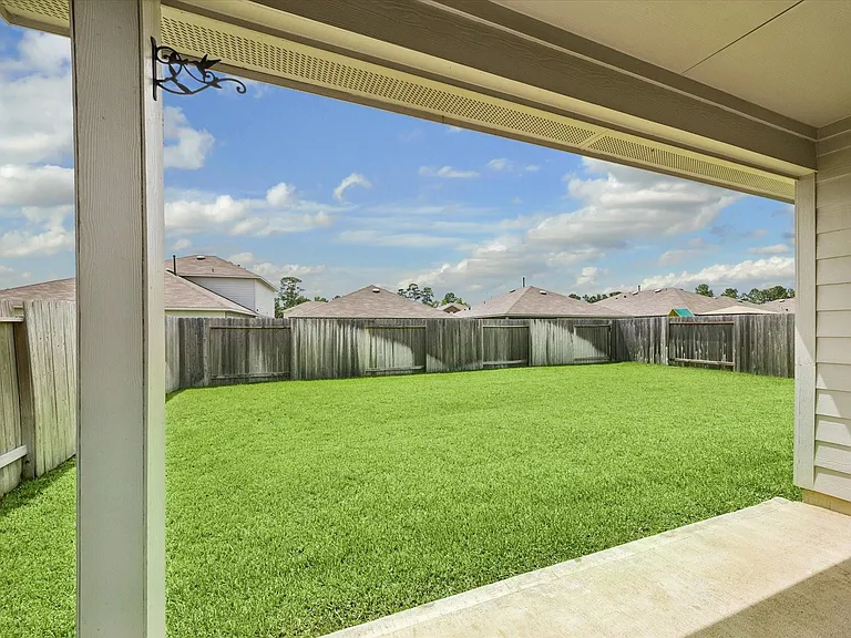 40463 Garden Heights Ln — Photo 30