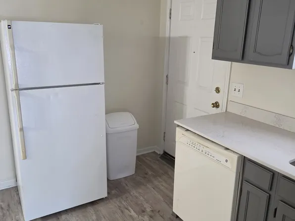 203 N Allen St APT 2, Albany, NY 12206