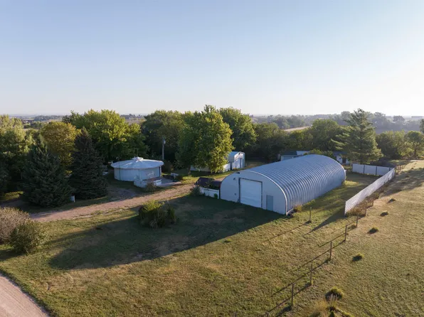 5375 Bison Run, Kearney, NE 68845