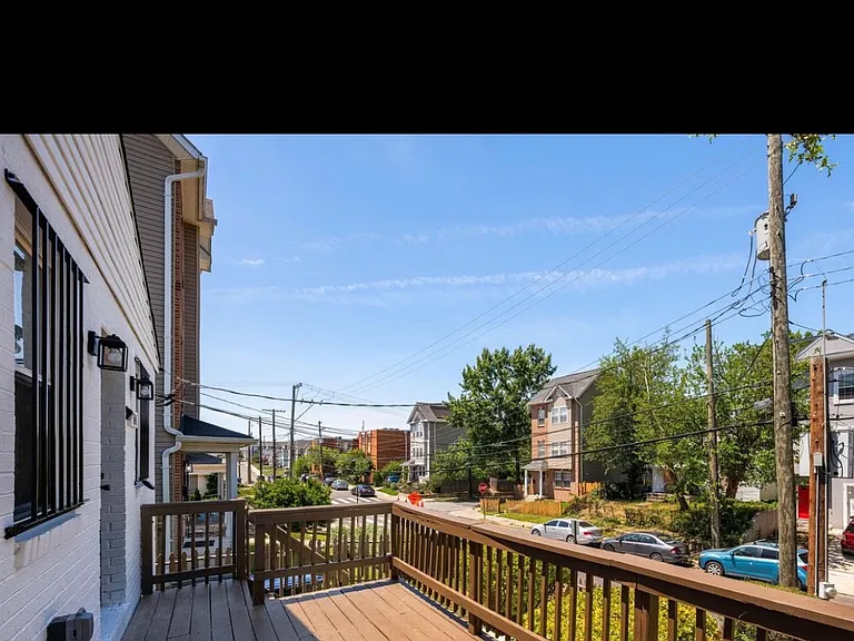 5307 E St SE — Photo 11