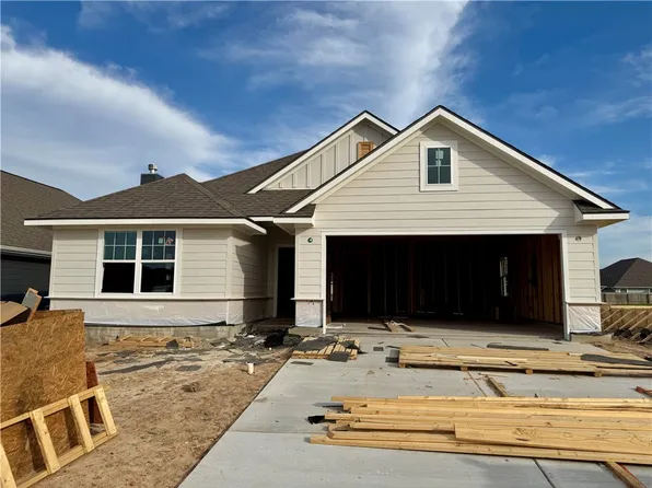 3152 Margaret Rudder Pkwy, Bryan, TX 77808