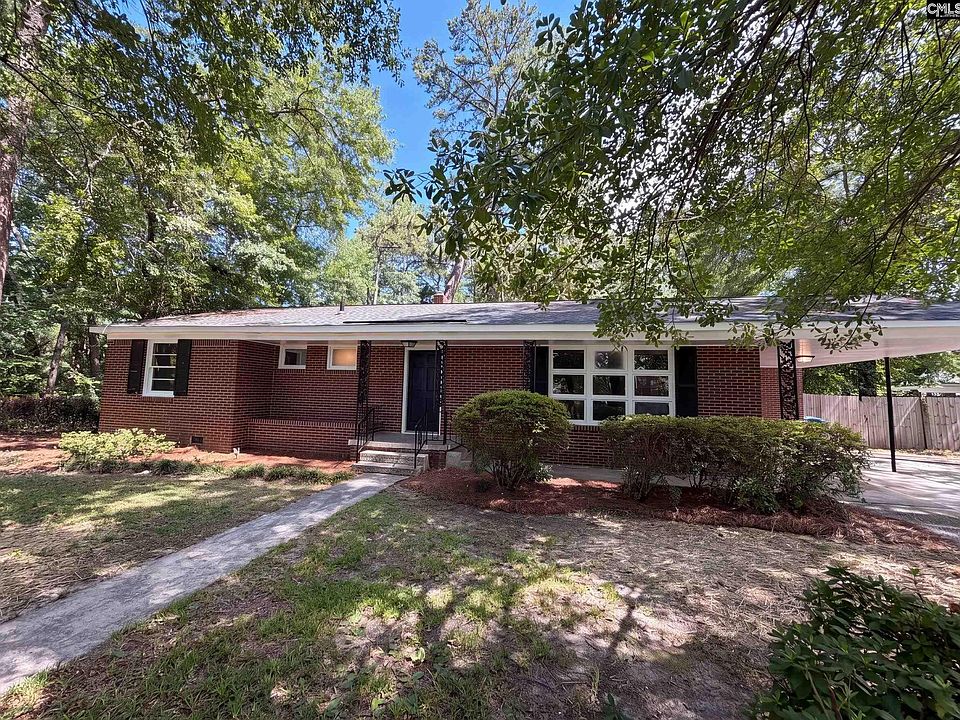 1st image of 1425 Hollyberry Ln