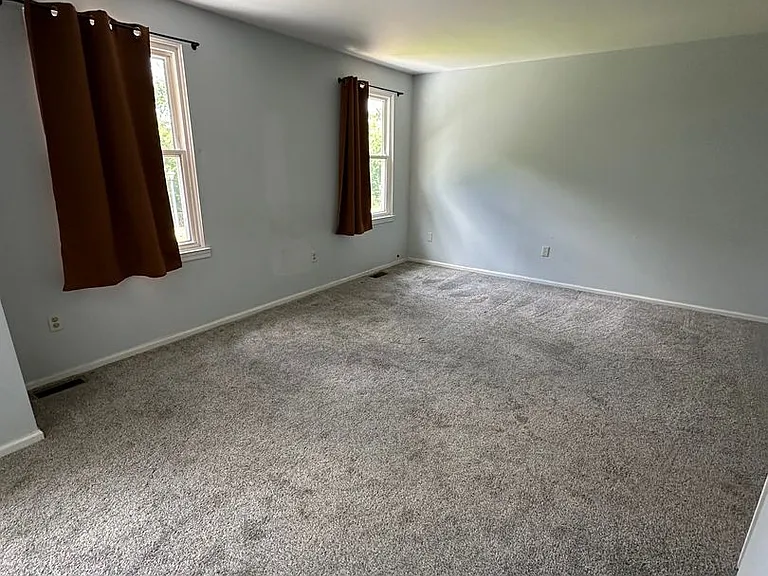 41 River Bank Dr — Photo 27