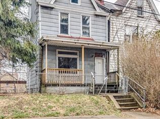 1016 Fairdale St, Pittsburgh, PA 15204