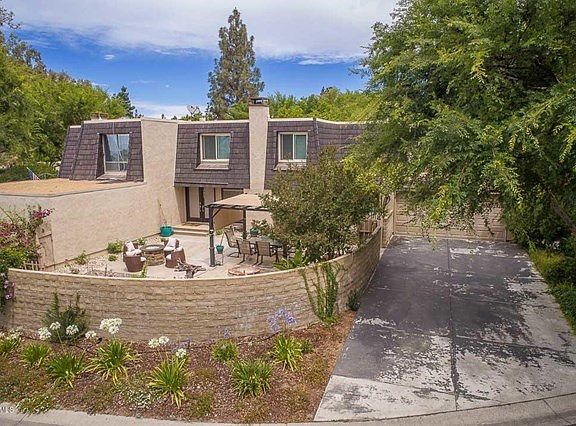 2895 Moonflower Cir-1