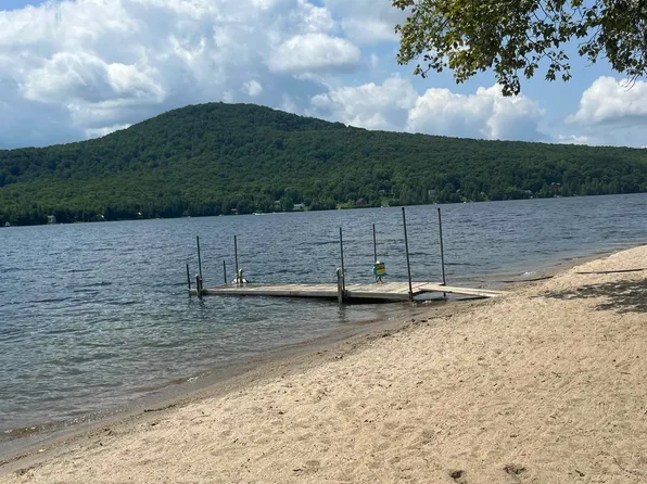 46 Macleay Road, Morgan, VT 05853