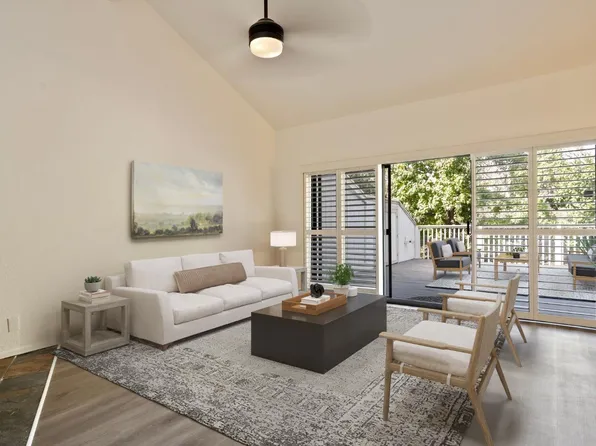 7967 La Riviera Dr, Sacramento, CA 95826