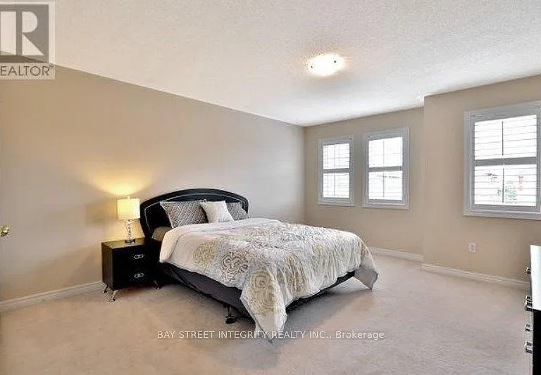 1383 Liverpool St — Photo 17