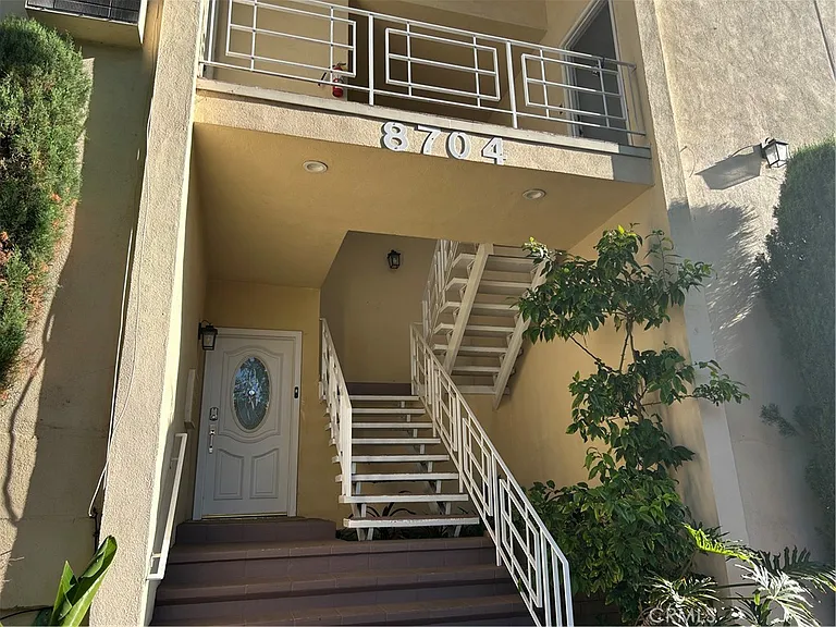 8704 Gregory Way #2 — Photo 20