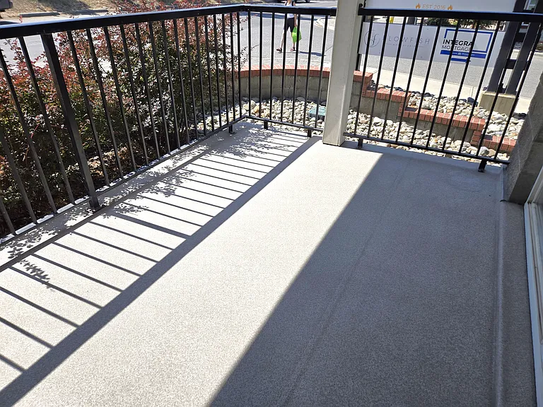 550 Lorne St #104 — Photo 3