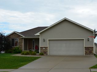 3112 SE 22nd St #1, Ankeny, IA 50021