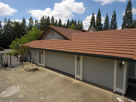 5th image of 8258 Andalusian Dr
