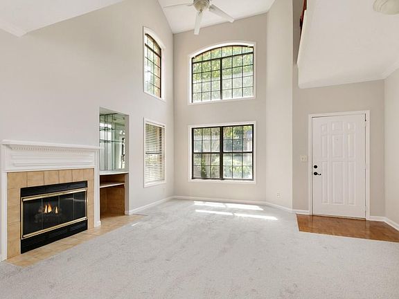 5th image of 635 Granby Hill Pl