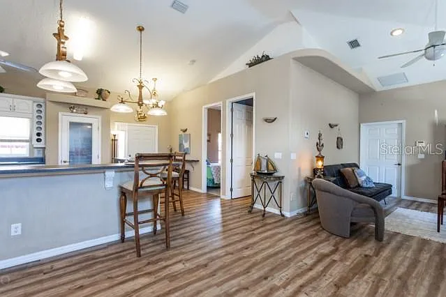 497 Grandview Ave — Photo 22