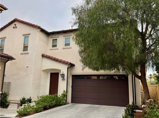 107 Primrose Dr, Lake Forest, CA 92610