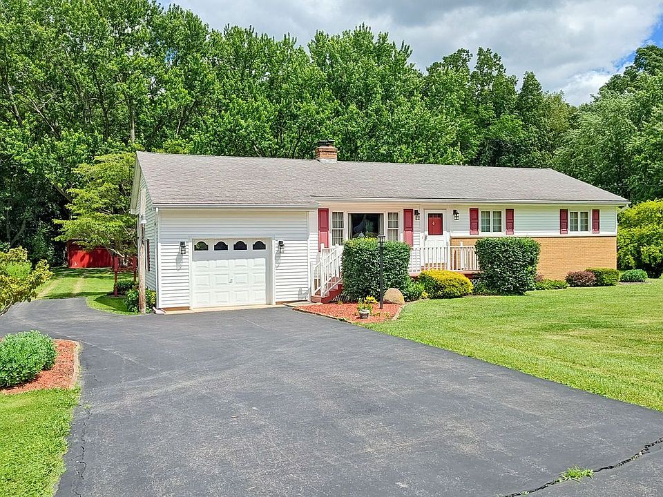 1st image of 12133 Green Beaver Rd