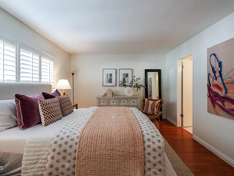 120 S Sierra Madre Blvd #205 — Photo 26