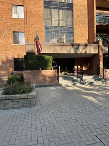 801 79th St APT 105, Darien, IL, 60561