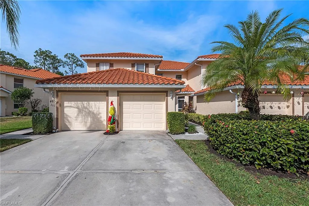 3 bed, 2.0 bath, 1630 sqft, $3,850 — Photo 3