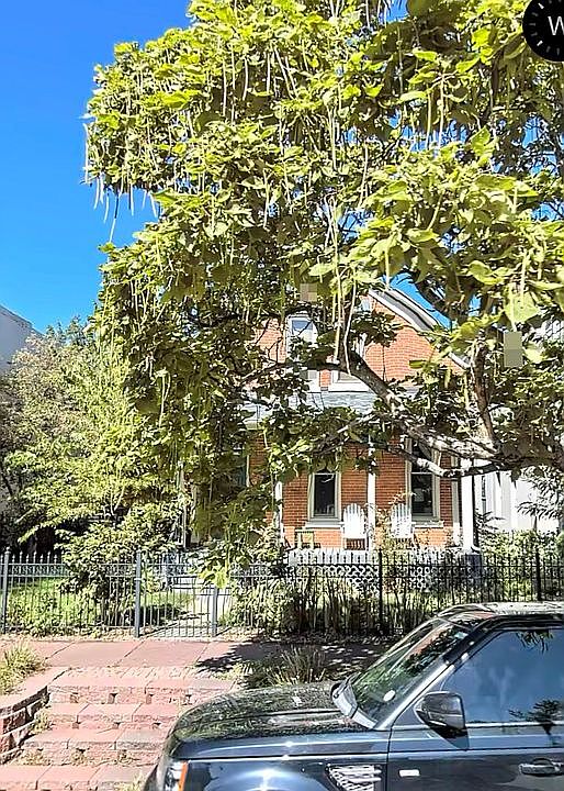 1st image of 3029 Curtis St