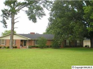 1097 Kyle Rd NE, Hartselle, AL 35640