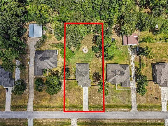 2nd image of 28619 Riverside Crest Ln