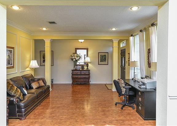 4th image of 6115 Wooded Edge Ct