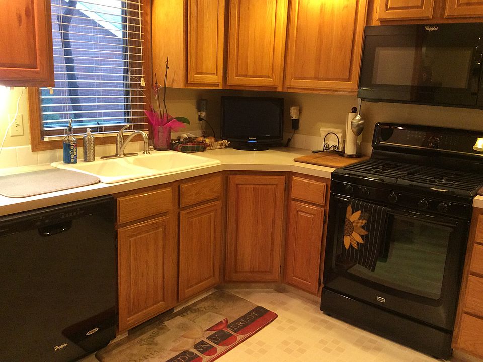 1st image of 3314 Jamestown Ln