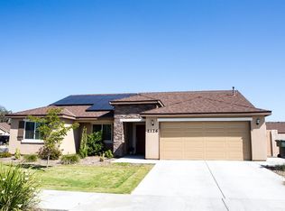 2126 E Delta Ct, Visalia, CA 93292