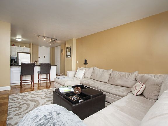 2nd image of 345 E 93rd St #12F