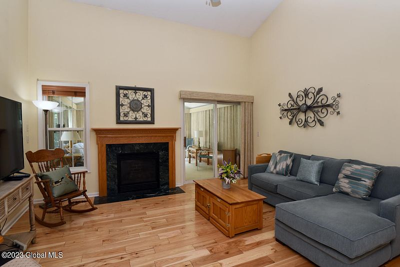 4th image of 54B Raylinski Lane