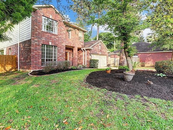 Let the sun shine in and enjoy the open concept of this home.