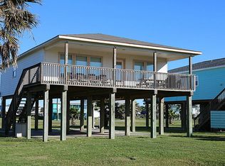 514 Sea Shell Rd, Surfside Beach, TX 77541