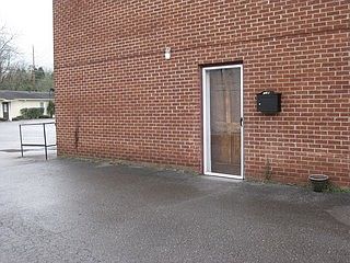 Separate side entrance to the space