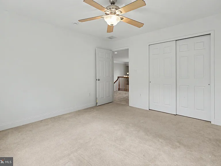 228 Leffler Cir — Photo 48