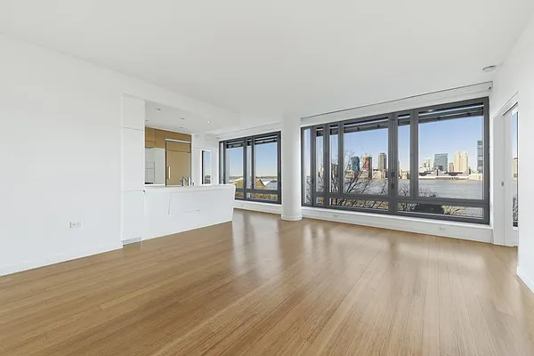 Rented by R New York | media 22