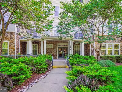 201 High Gables Dr APT 403, Gaithersburg, MD, 20878