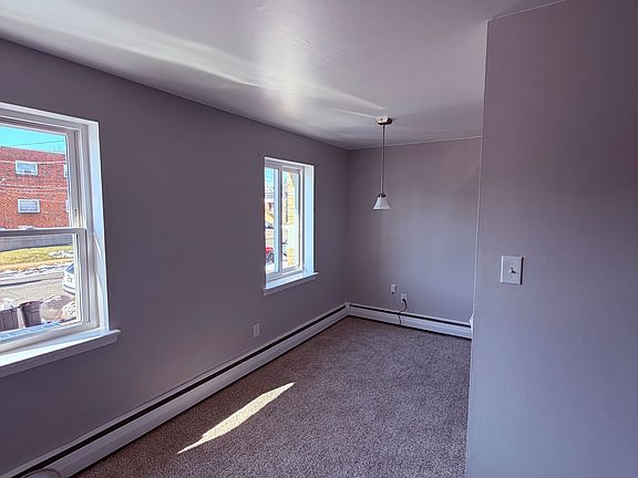 4th image of 729 Solly Ave Floor 1