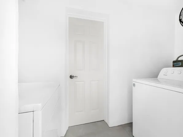 8420 NW 44th Ct #1, Fort Lauderdale, FL 33351